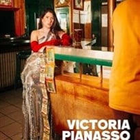Victoria Pianasso dans Reste Simple