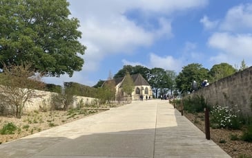 Levez les yeux ! Je découvre le château de Caen en autonomie