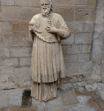 Démonstration : restauration et mise en valeur de deux statues de l'abbatiale