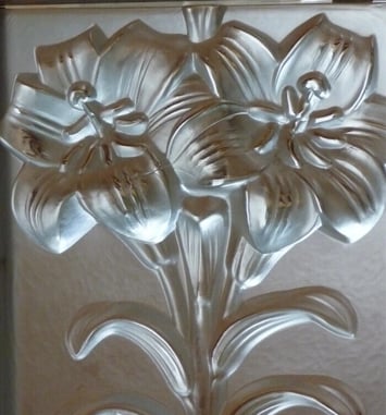 Visite libre de la chapelle aux verrières Lalique