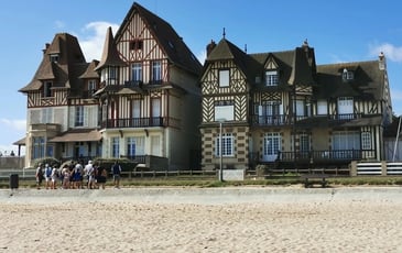 Visite guidée : les villas de la digue et autres curiosités