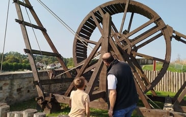 Démonstration : explications et manipulation de l'engin de levage "L'Opportune"