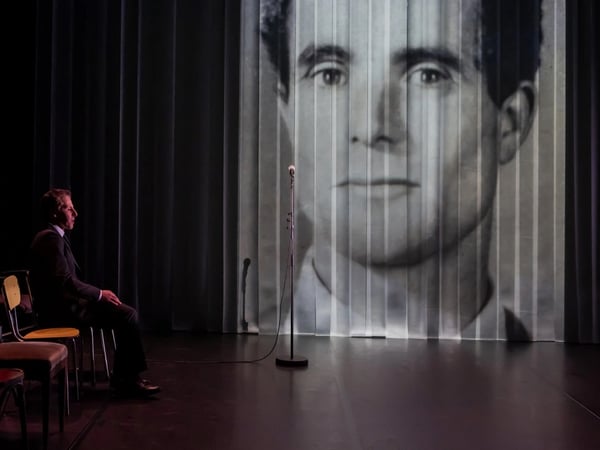 Un homme sans titre