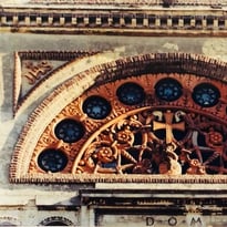Démonstration : découverte de la demi-rose de l'église Notre-Dame-des-Victoires