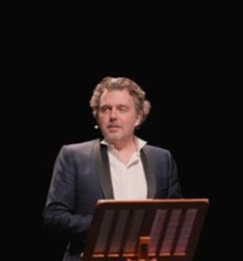 Je n'aime pas le Classique mais avec Alex Vizorek j'aime bien