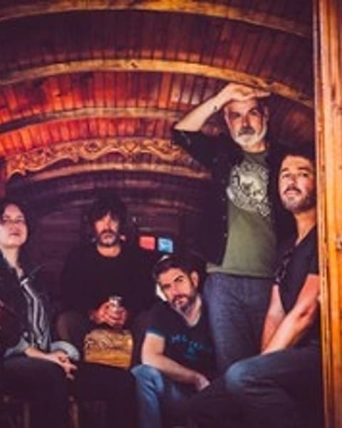 La Maison Tellier : Timidité des arbres (tour)