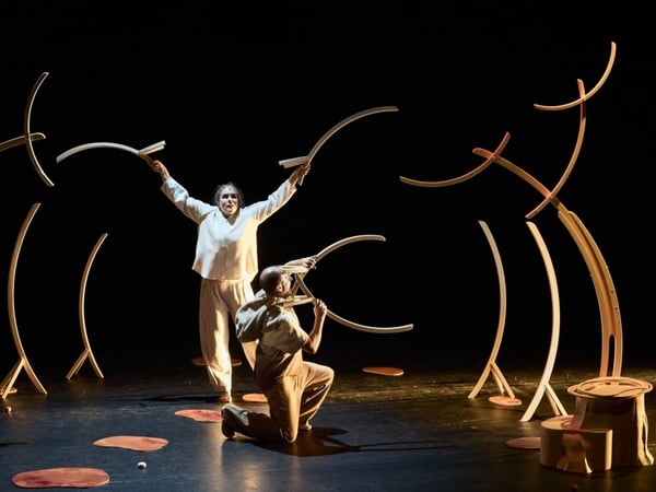 Nanoulak, l'ours qui danse