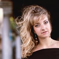 Nielsen, Grieg
