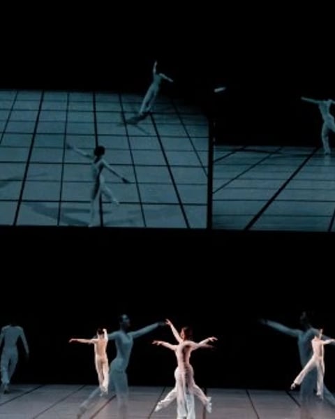 Actus… / Dance