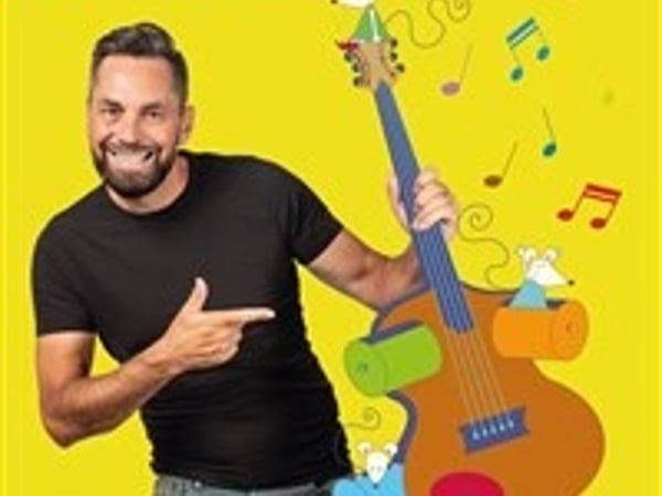 Rémi Comptines : Ma guitare à tiroirs